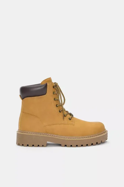 Botas acordonadas STWD