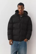 Heat sealed quilted jacket with hood (1)